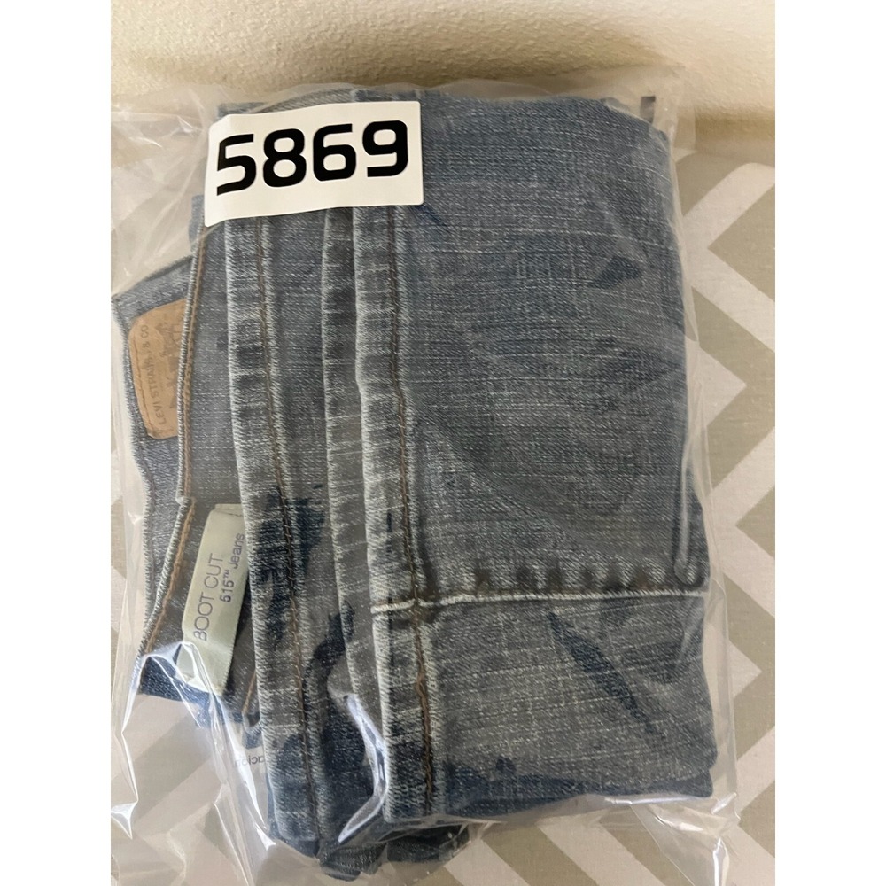 Levi's 515 Bootcut Jeans Women's 8 Short 30x30 Blue Denim Flaured Casual Y2K - Picture 16 of 16
